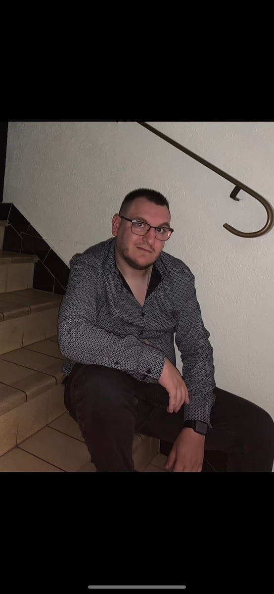Profil de Casimiro